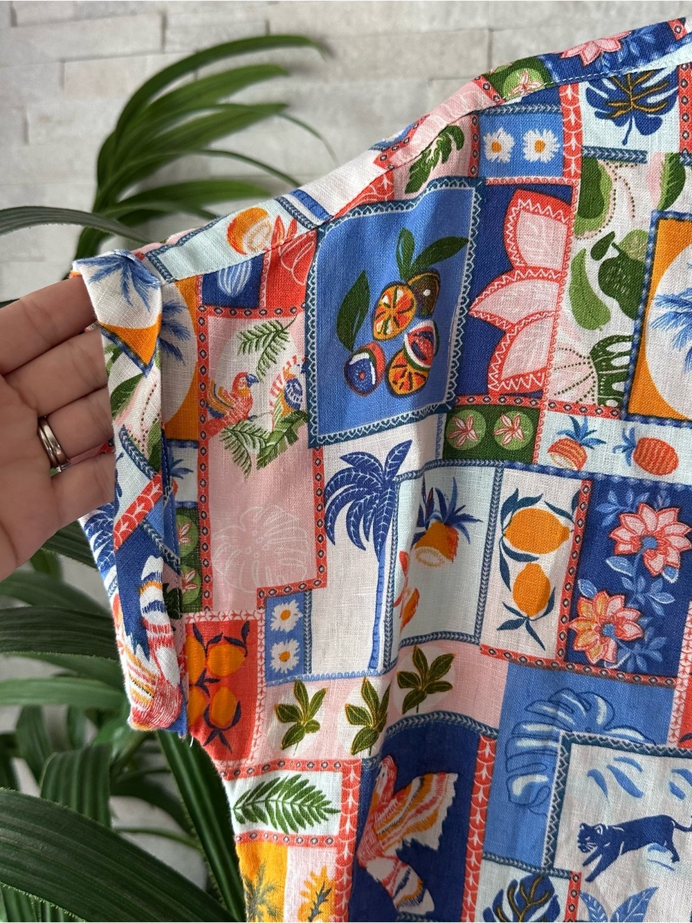 C&C Tropical Vacation Marrakech Multi Patchwork Fruit Print Linen Shirt Size S - Picture 2 of 10
